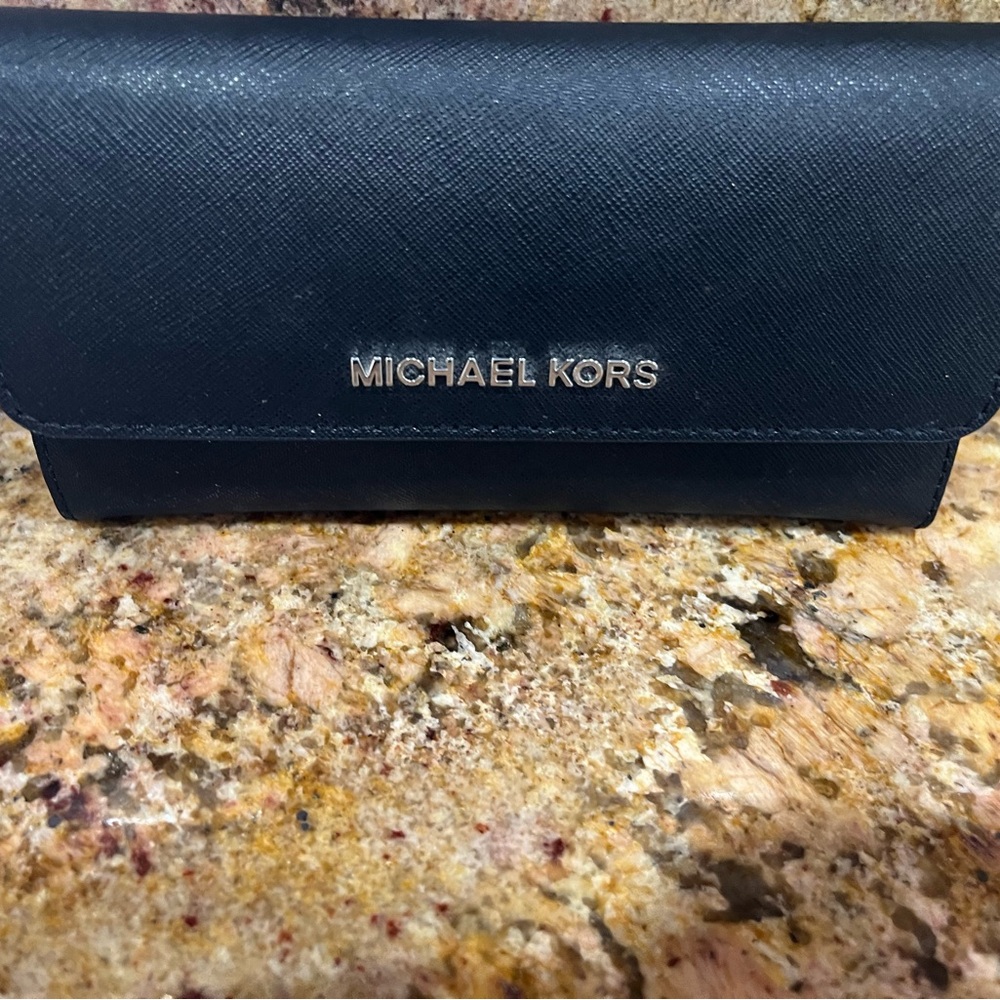 Michael Kors trifold wallet. New.